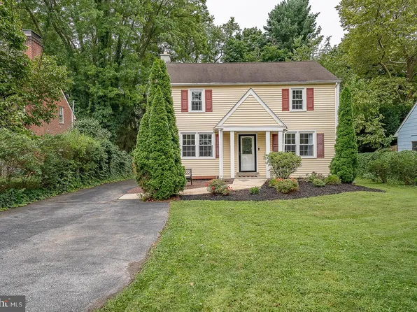 332 Old Lancaster Rd, Devon, PA 19333