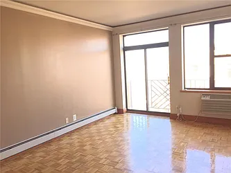 Rented by R New York