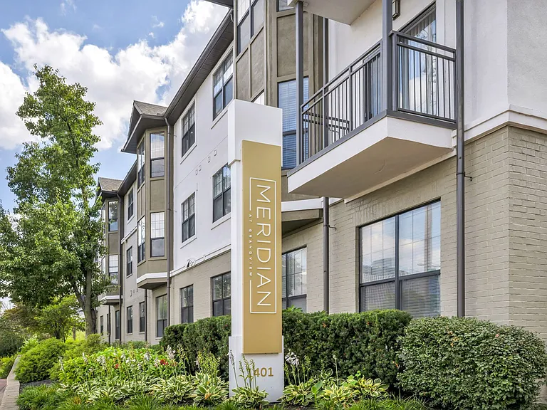 Charming community in a great Grandview location.
