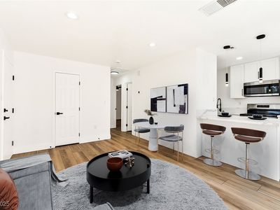 5078 Mountain Vista St, Las Vegas, NV, 89120