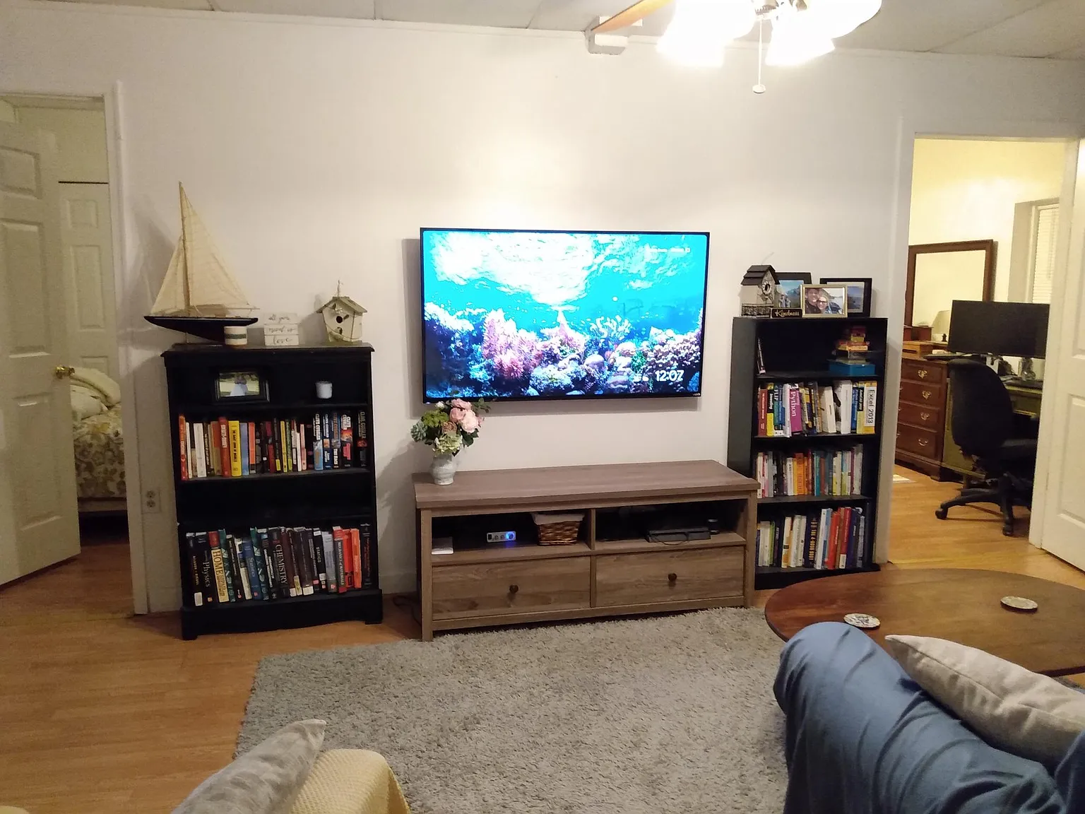 2 bed, 1000 sqft, $1,250 — Photo 3