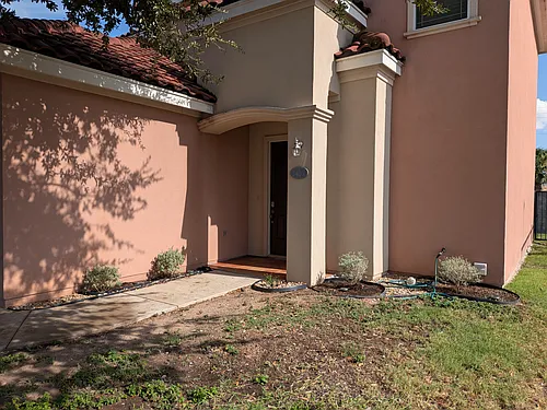 3432 Midtown Cir Photo 1