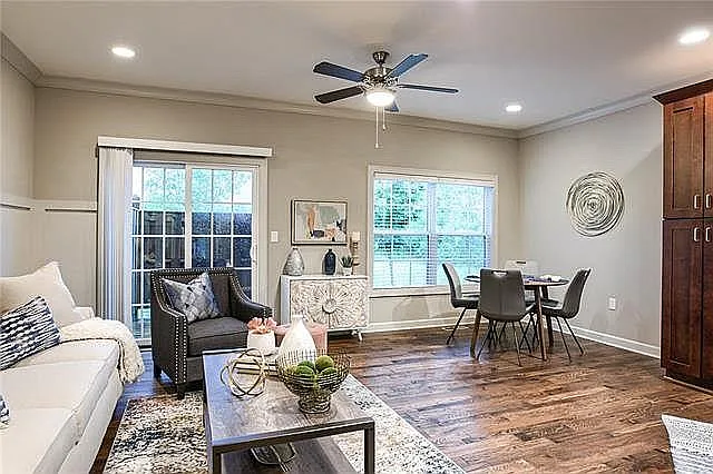 15829 Shawnee Dr — Photo 6