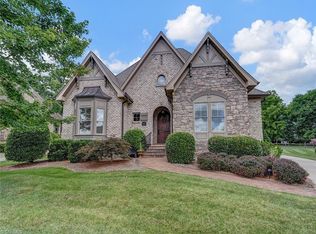 4433 Della Crescent Way, Winston Salem, NC 27106