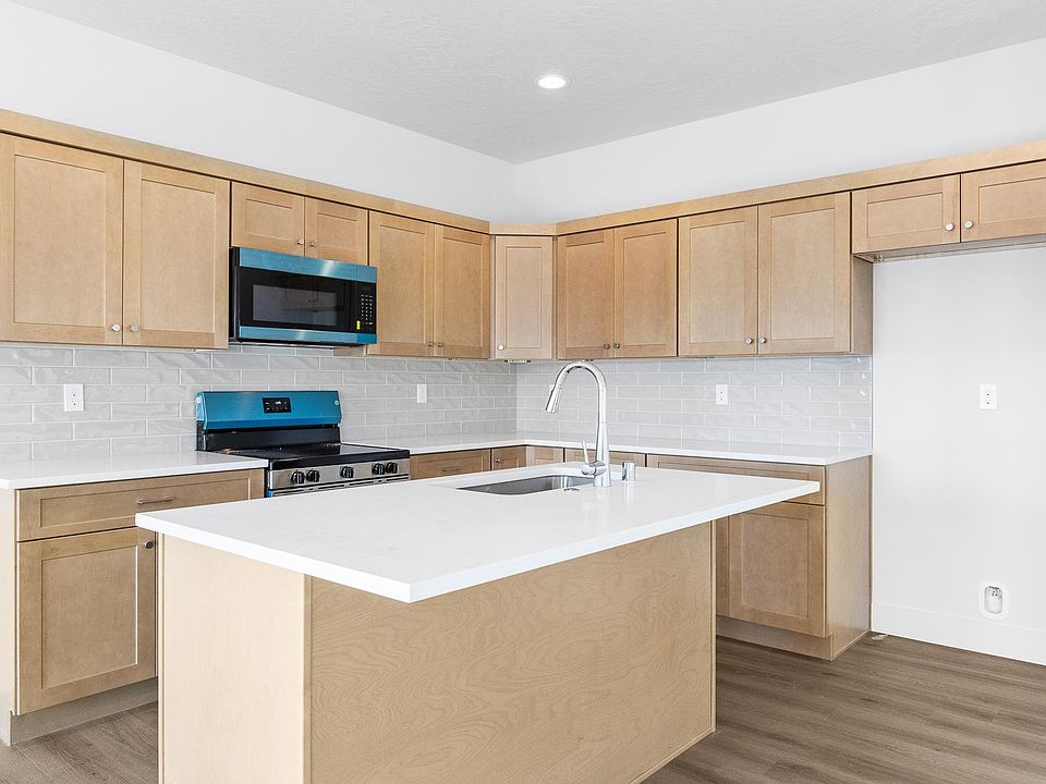 1st image of 7563 Grapevine Ct