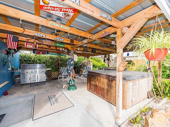 4th image of 816 Avondale Ave