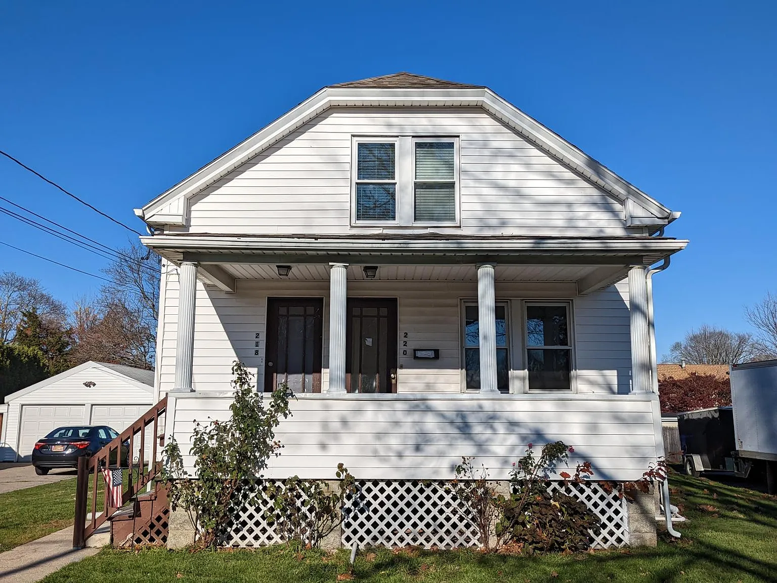 3 bed, 1100 sqft, $2,350 — Photo 1