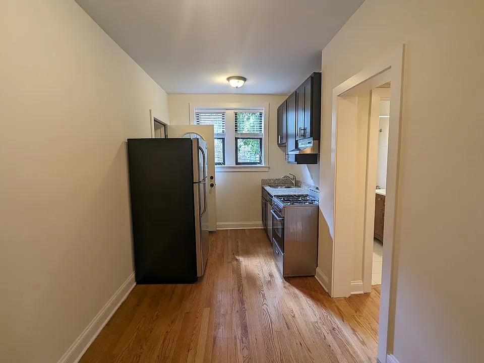 1520 W Sunnyside Ave #1