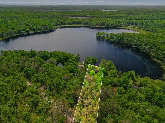 5th image of 19701 Horseshoe Lake Dr