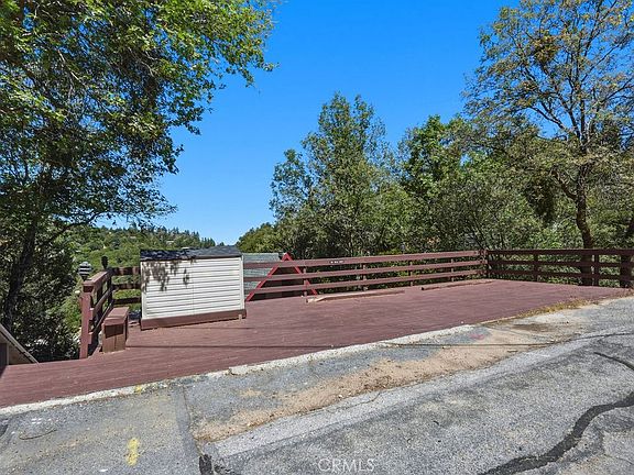 2nd image of 320 Delle Dr