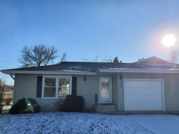 2210 W 10th St, Spencer, IA 51301