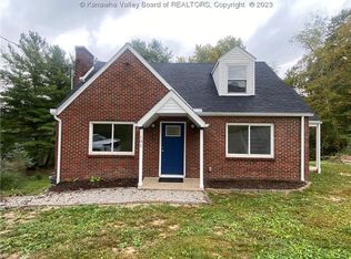 101 Park Dr, Elkview, WV 25071