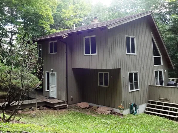 70 Woodchuck Rd, Roxbury, NY 12474