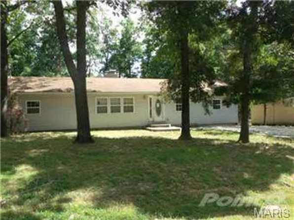 4141 Ridge Dr, De Soto, MO 63020
