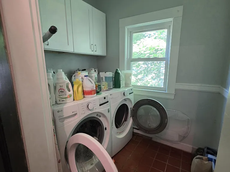 15-17 Bartlett Ave #TOWNHOUSE — Photo 6