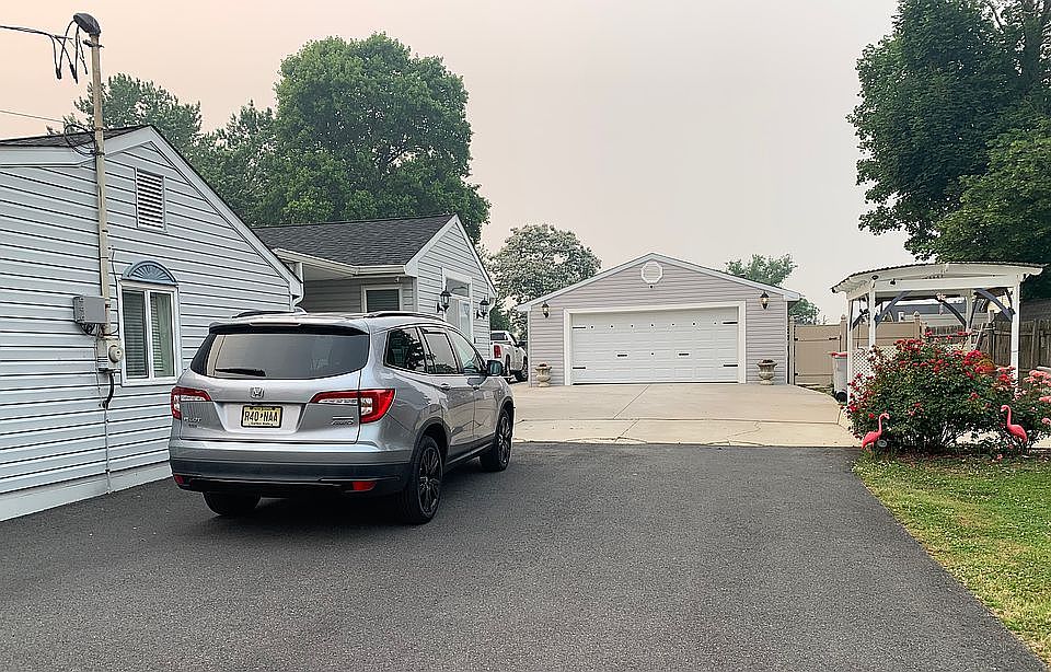 2nd image of 514 Summer St