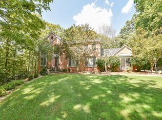 3920 Nicklaus Ct, Cincinnati, OH 45245