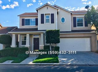 716 W Siena Ln, Clovis, CA 93619