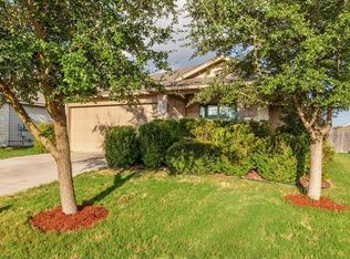 316 Baldwin St, Hutto, TX 78634