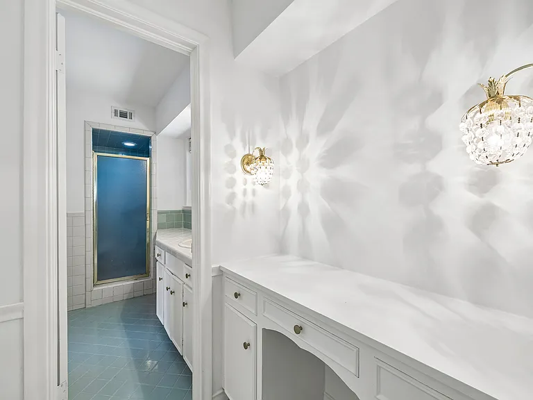 3566 Princess Ln — Photo 21