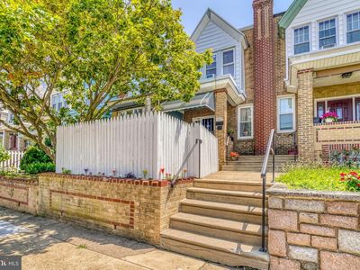 5829 N Howard St, Philadelphia, PA, 19120