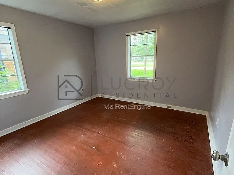 2829 Comfort St — Photo 12