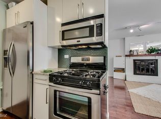 1011 N La Salle Dr APT 1W, Chicago, IL 60610