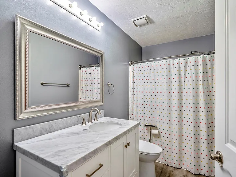 2923 Goldspring Ln — Photo 35
