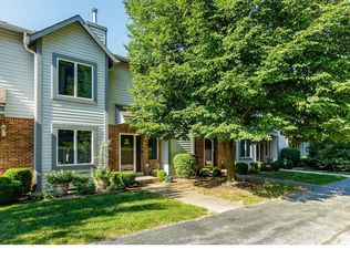 4305 Sherman Park Dr #10E, Saint Charles, MO 63303