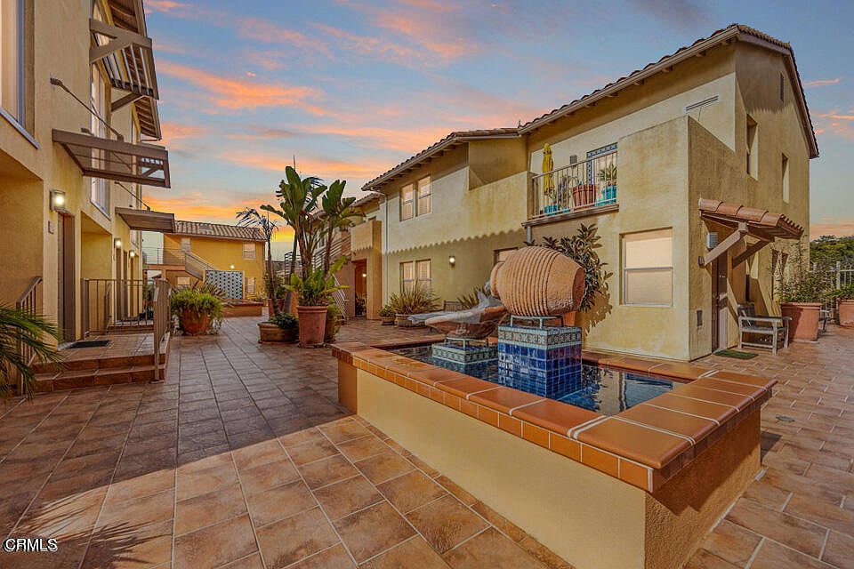 1st image of 285 N Ventura Ave APT 14