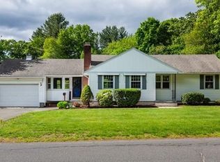 15 Mill St, Agawam, MA 01001