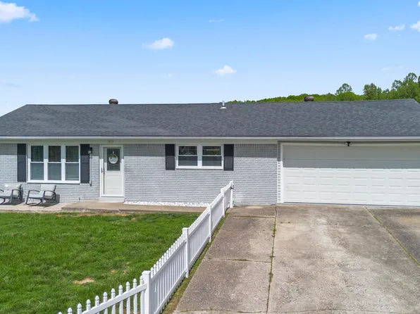 1913 Booth Quillen Rd, Ashland, KY 41102