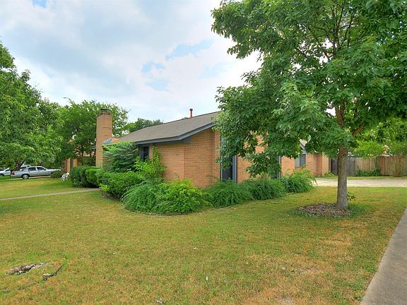 4th image of 10001 Quail Hutch Dr #B