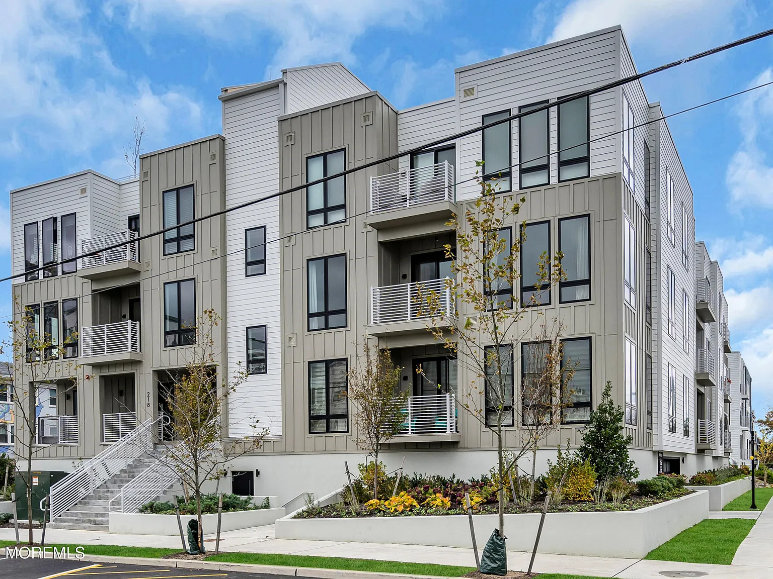 2 bed, $4,500 — Photo 2