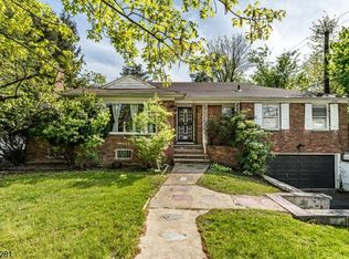 290 Roberts Rd, Orange, NJ 07050