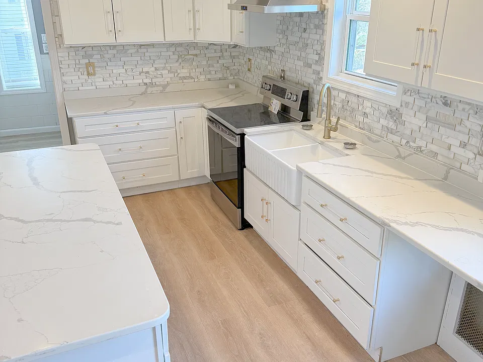 4 Greenwood St #2