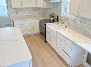 4 Greenwood St #2, Worcester, MA 01607