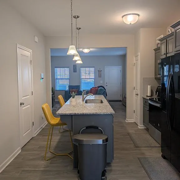 13951 Clayborn St — Photo 13