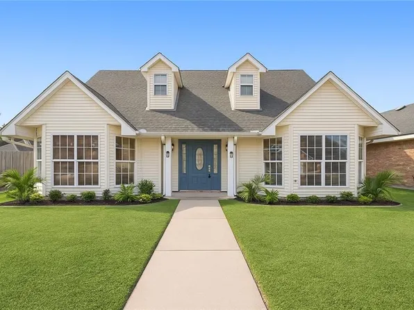3200 Bradbury St, Meraux, LA 70075
