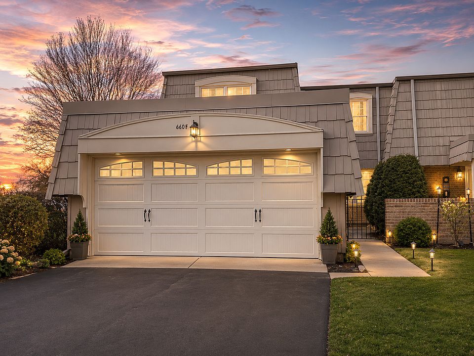 1st image of 660 Versailles Cir Unit F