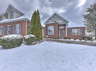 123 Ridgeview Meadows Dr, Gray, TN 37615