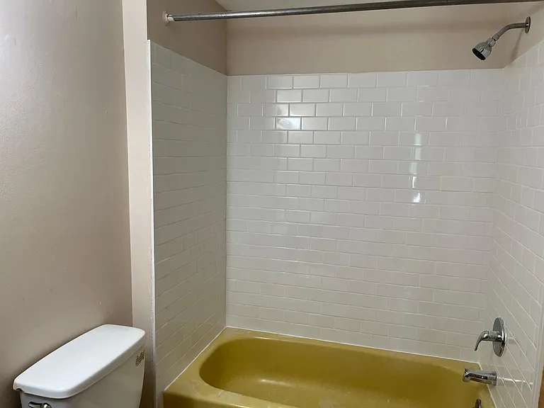 741 Jackson St — Photo 14