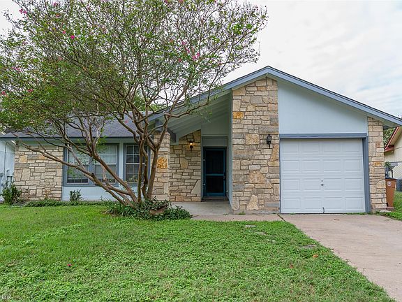 2nd image of 4905 Fontenay Dr