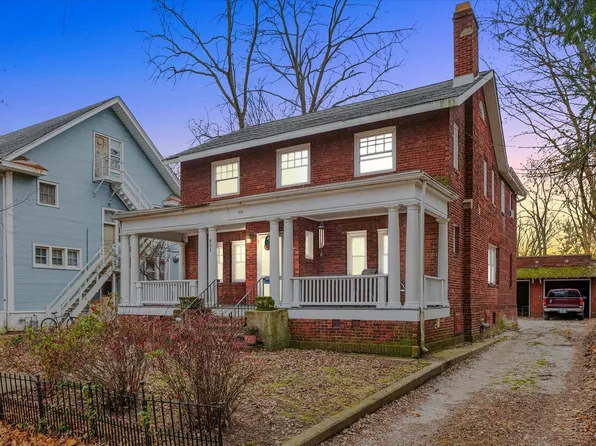 803 W Nevada St, Urbana, IL 61801