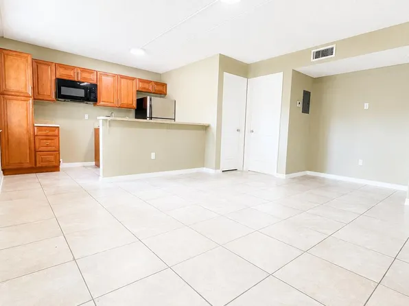 1508 NW Avenue D APT B10, Belle Glade, FL 33430