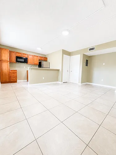 1508 NW Avenue D #B10 Photo 1