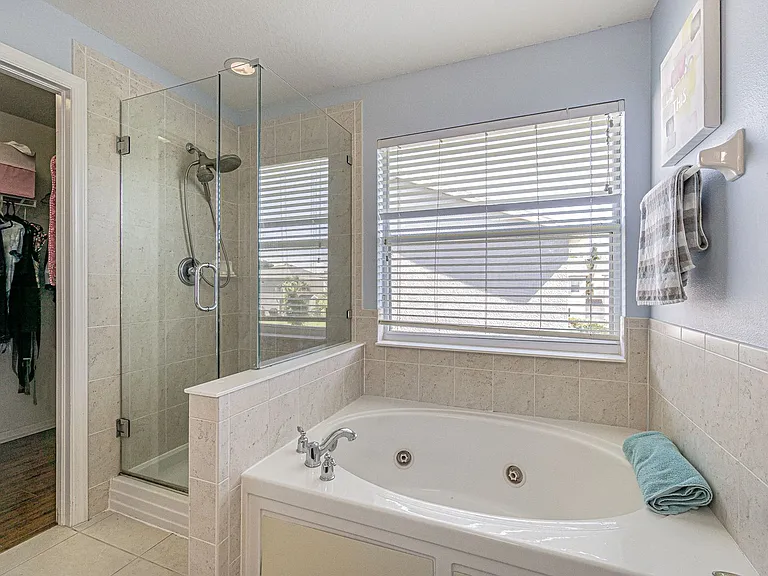 1031 Paseo Del Rio NE — Photo 21