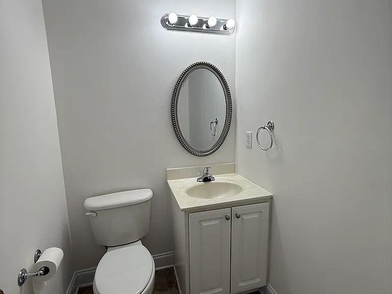 139 Kingscreek Dr — Photo 14