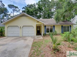 1009 Walthour Rd, Savannah, GA 31410