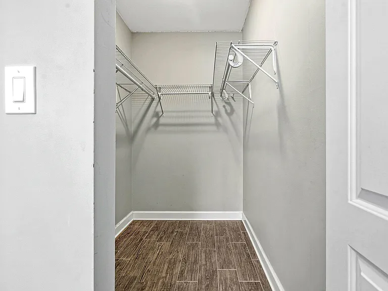 2440 SW 22nd Ave #703 — Photo 24